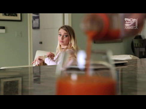 ❤️ Dögös lány nagy mellek és szűk punci kap kakas vesztes, de nagyon nehéz ☑ Orosz pornó at hu.pornoklinge.ru