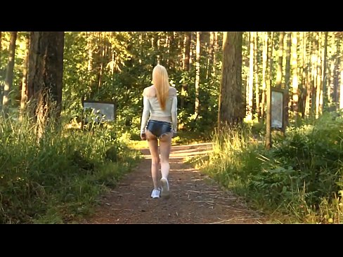 ❤️ Gyönyörű nő lassan mozog, nem meztelen videó ☑ Orosz pornó at hu.pornoklinge.ru